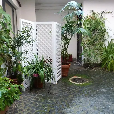 Coliseum Secret Garden